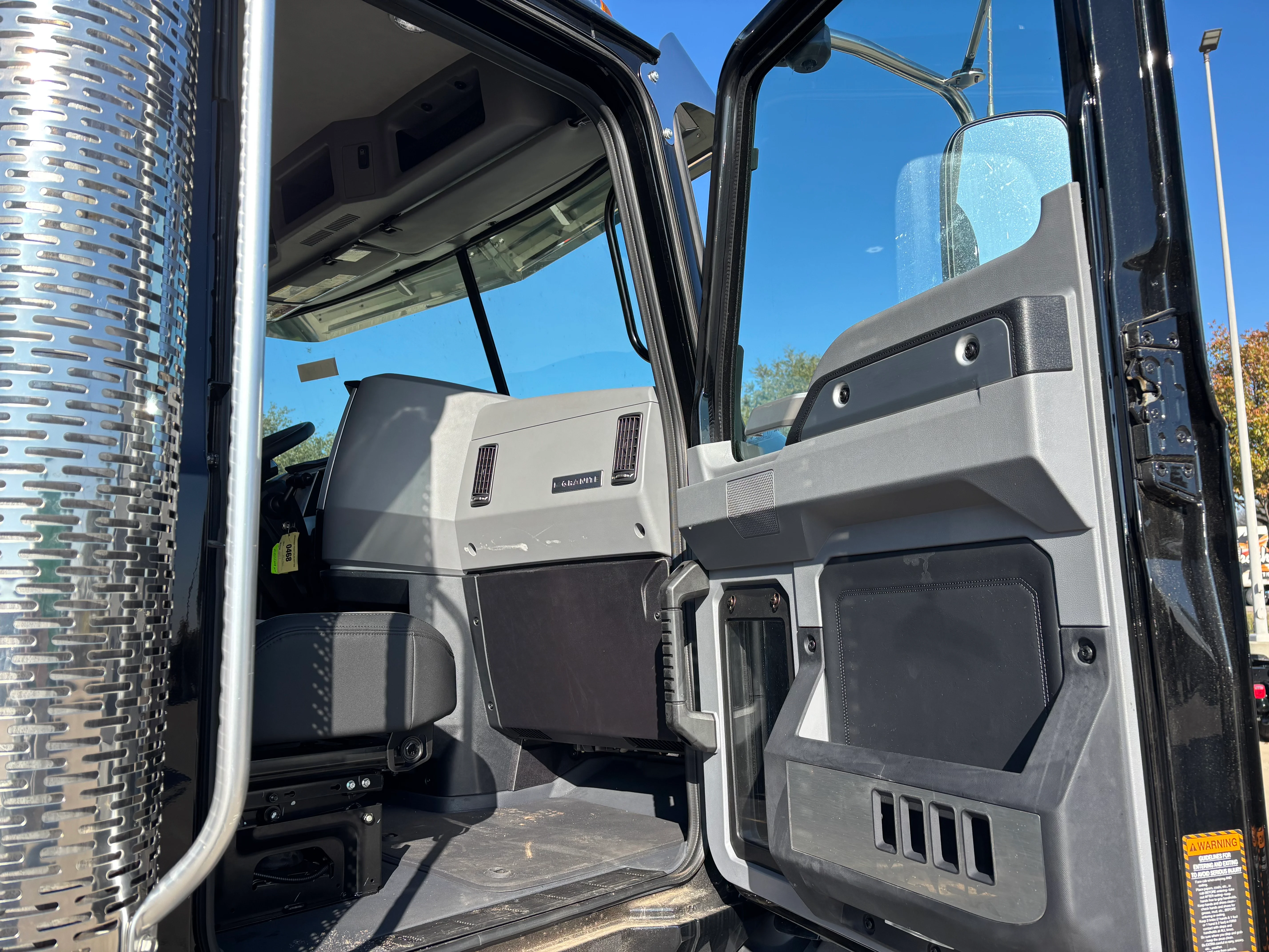 2025 Mack Granite in Denver, CO — photo 13