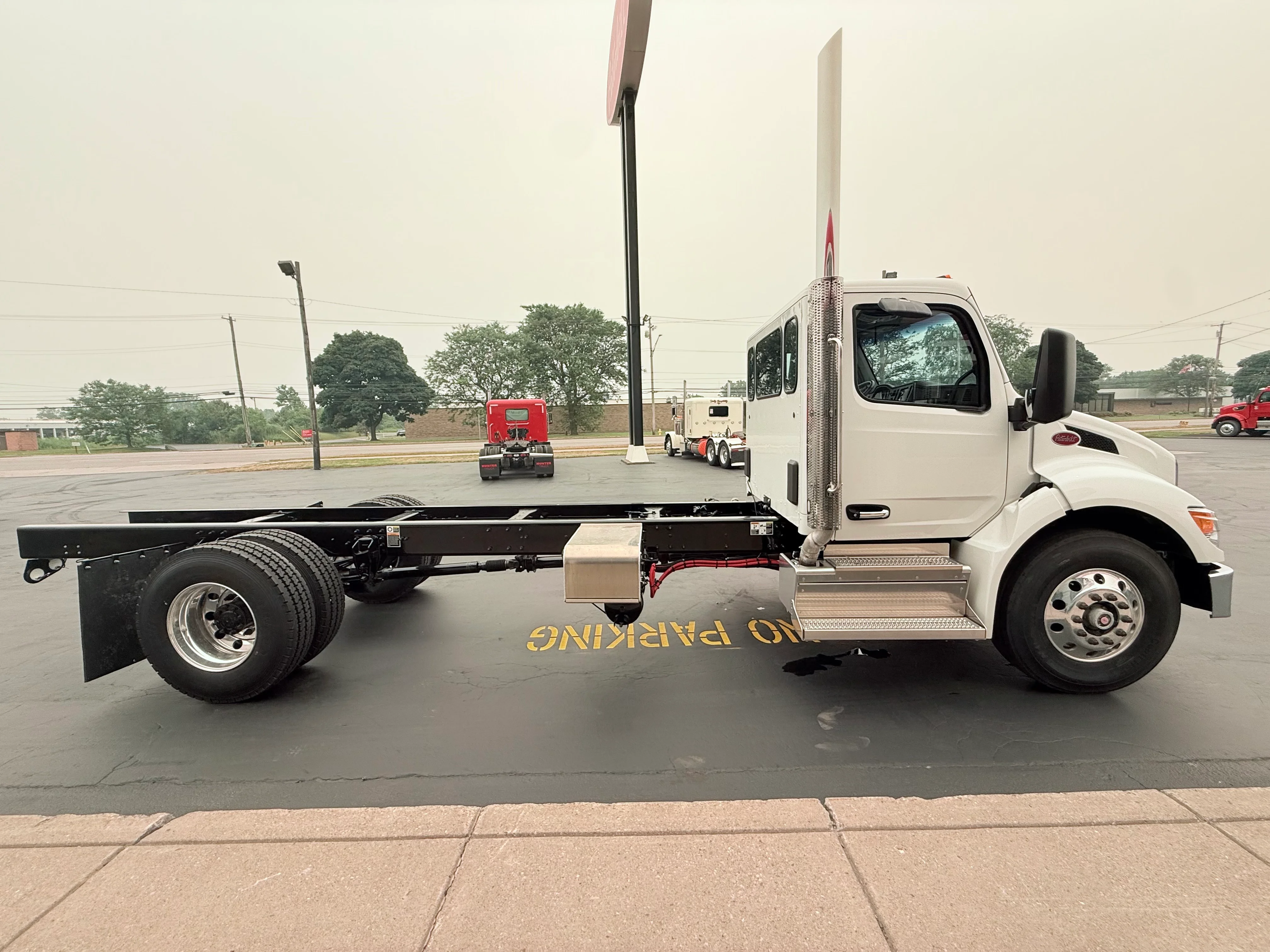 2026 Peterbilt 537 in Buffalo, NY — photo 15