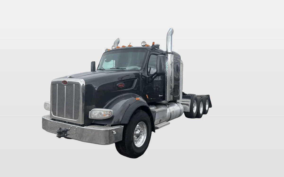2020 Peterbilt - image 1