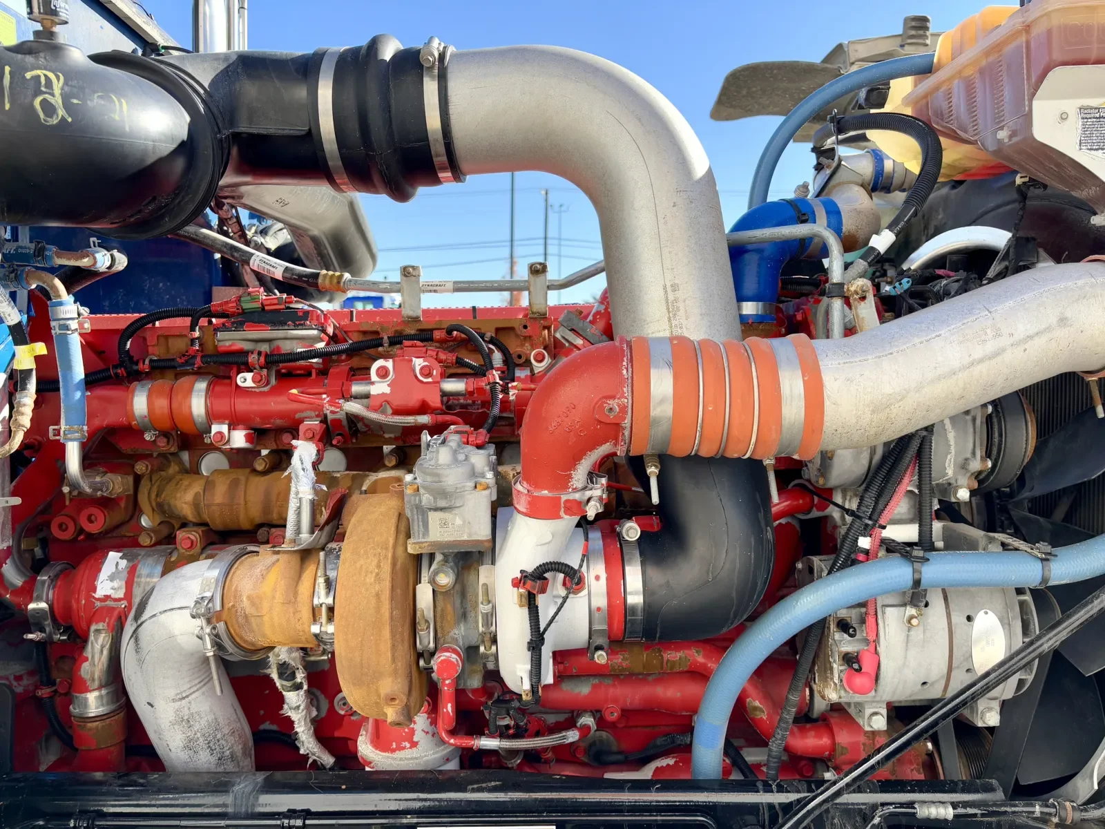 2018 Peterbilt 389 - image 12