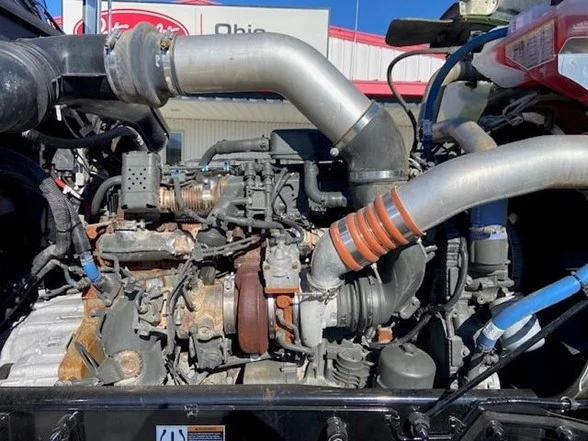 2023 Peterbilt 389 - image 7