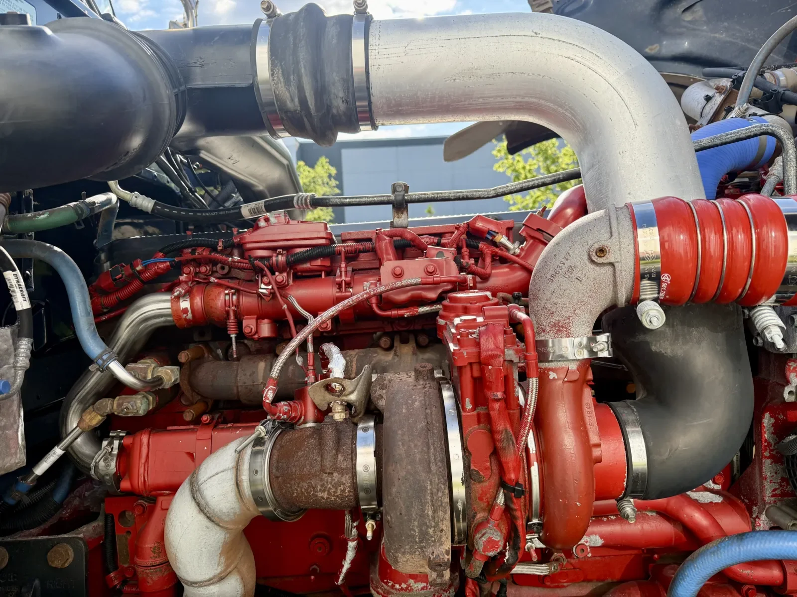 2012 Peterbilt 389 in New Lenox, IL — photo 13