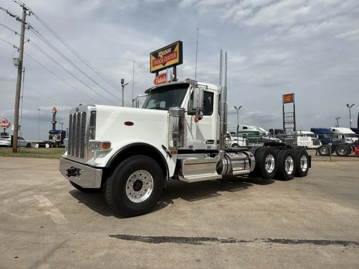 2027 Peterbilt 589 - image 11