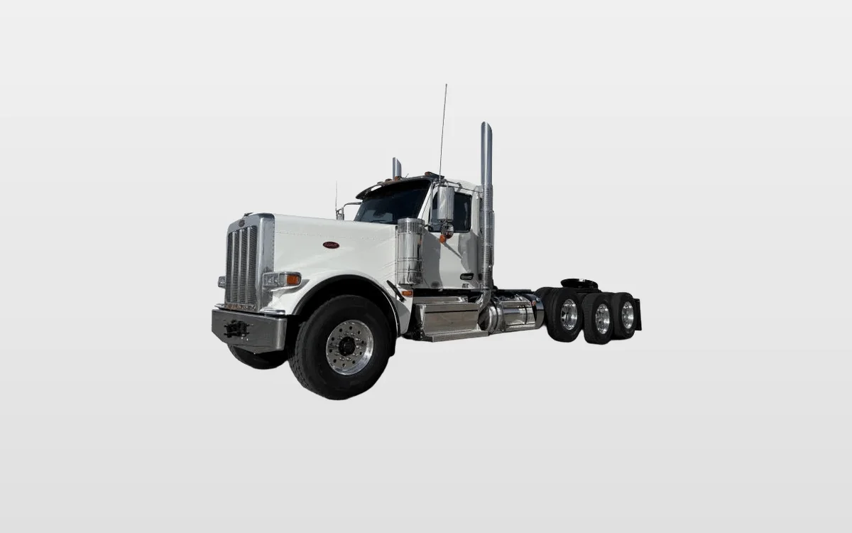2027 Peterbilt - image 1