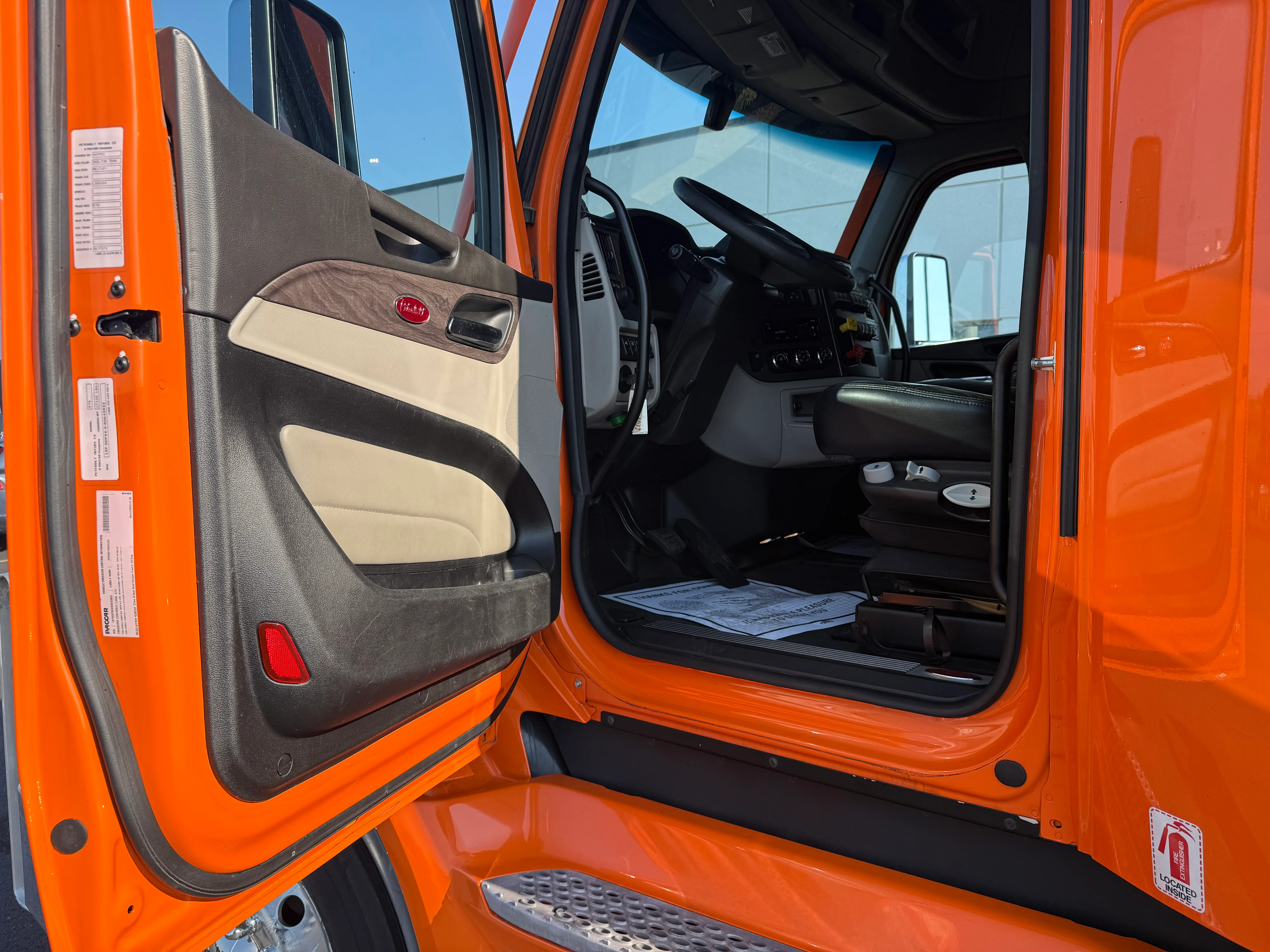 2024 Peterbilt 579 in Cincinnati, OH — photo 14