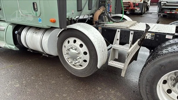 2020 Kenworth T680 - image 11