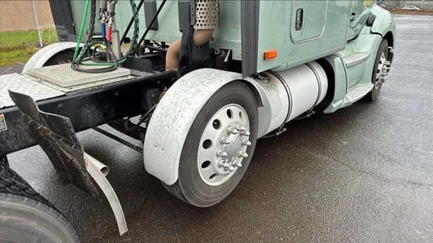 2020 Kenworth T680 - image 10