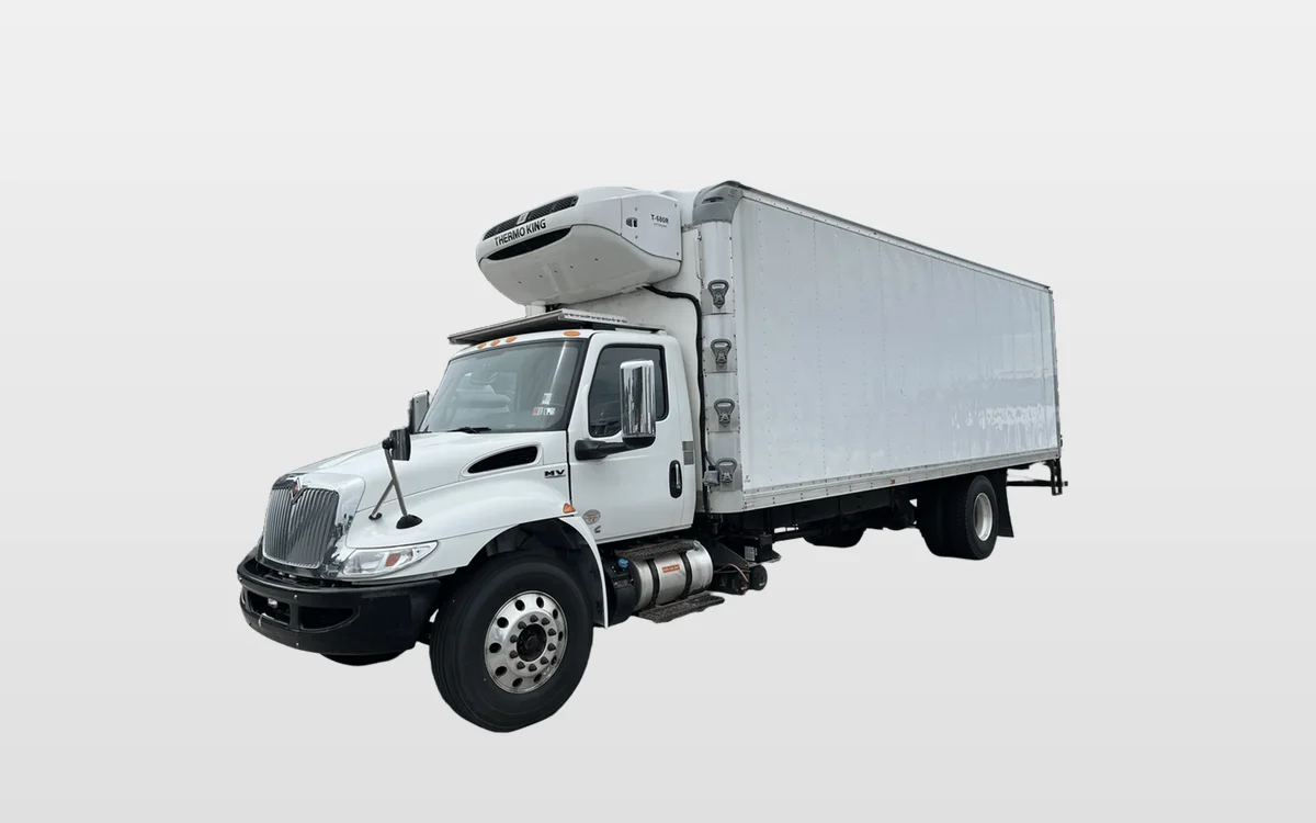 2020 International MV - image 1