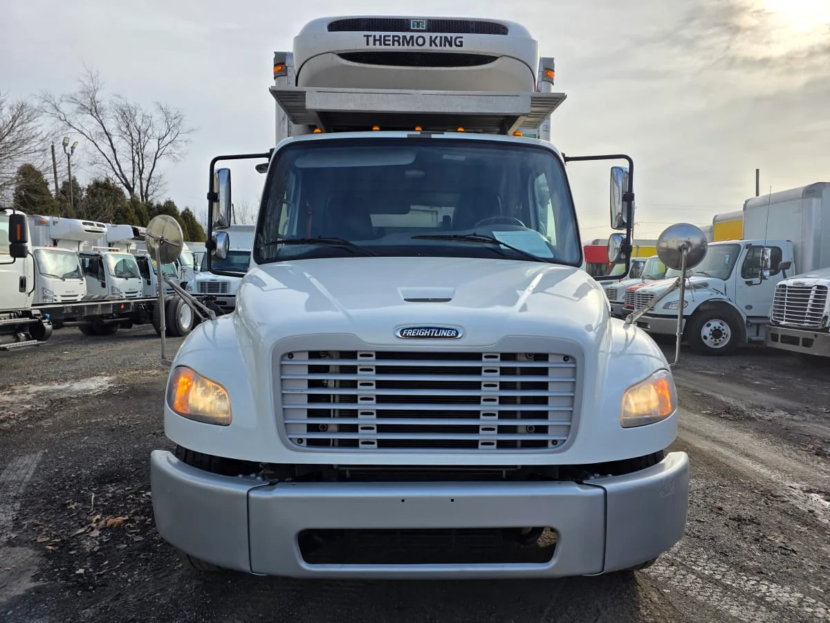 2020 Freightliner M2 106 - image 2