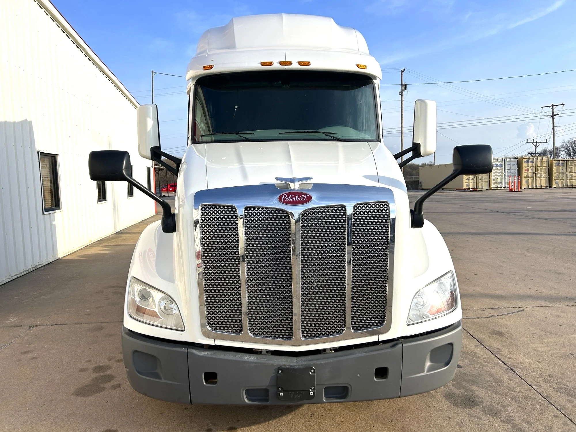 2021 Peterbilt 579 - image 2