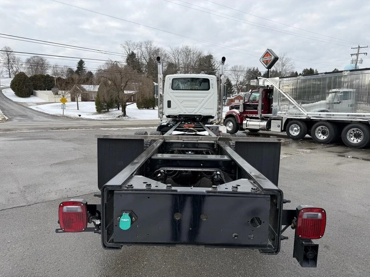 2026 International HX - image 4