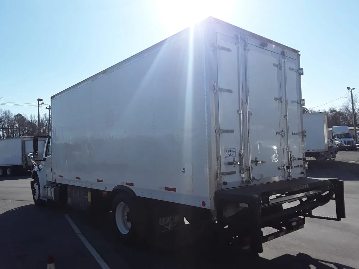 2018 Freightliner M2 106 in Greenville, SC — photo 8