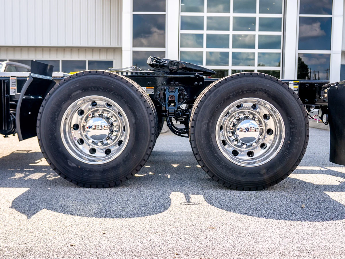 2027 Peterbilt 579 in Knoxville, TN — photo 13