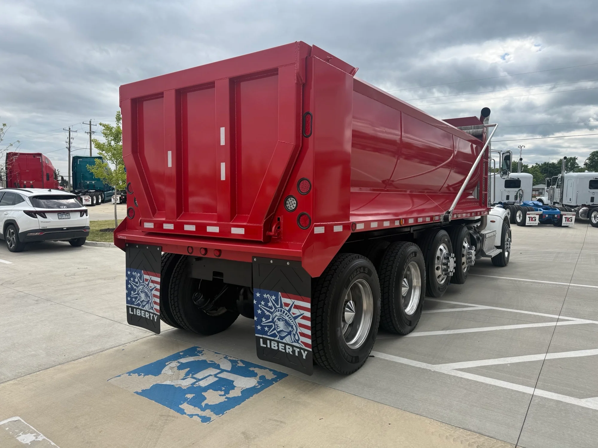 2015 Peterbilt 367 in Portland, OR — photo 5