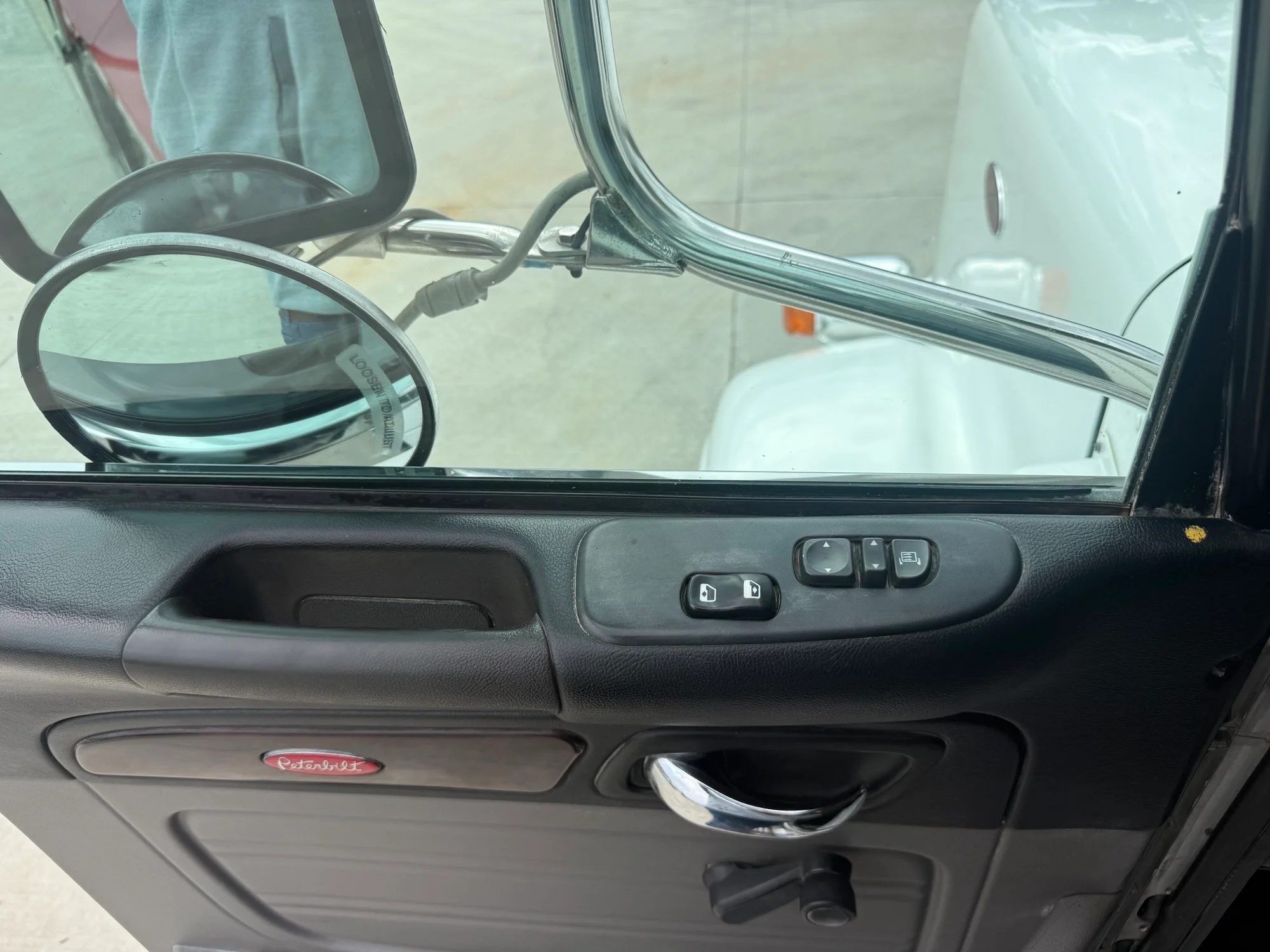 2015 Peterbilt 367 in Portland, OR — photo 11