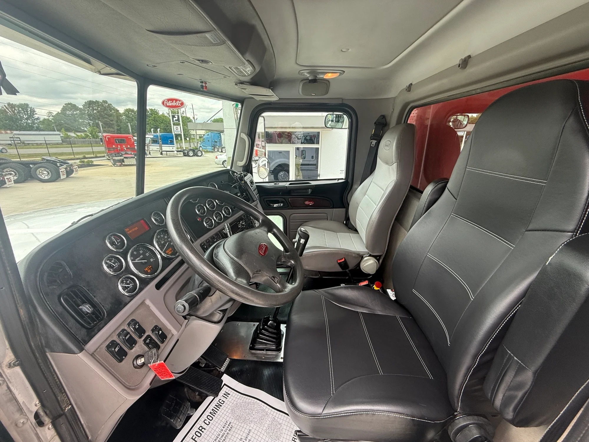 2015 Peterbilt 367 in Portland, OR — photo 10