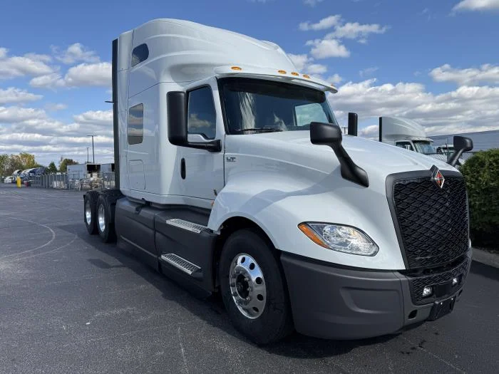 2026 International LT - image 3