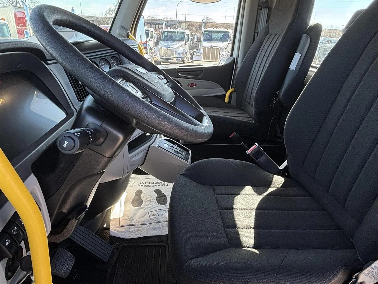 2026 Peterbilt 567 - image 7