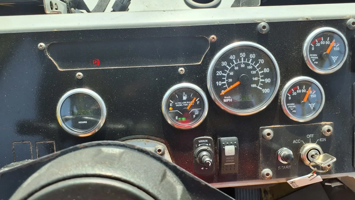 2021 Autocar in West Chester, OH — photo 9