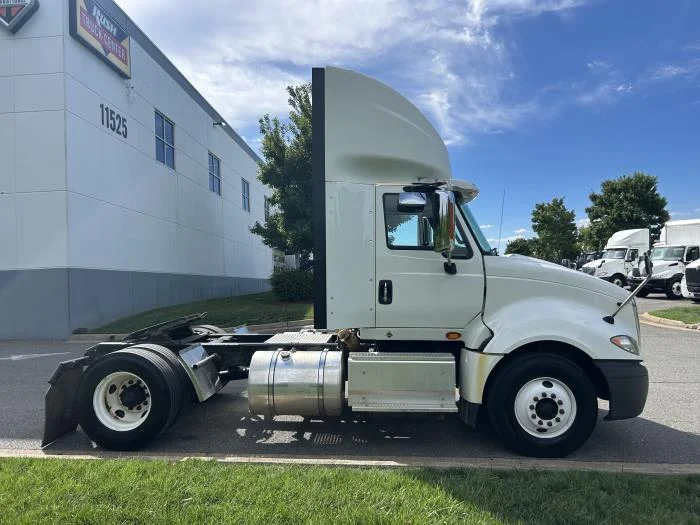2016 International ProStar — photo 5