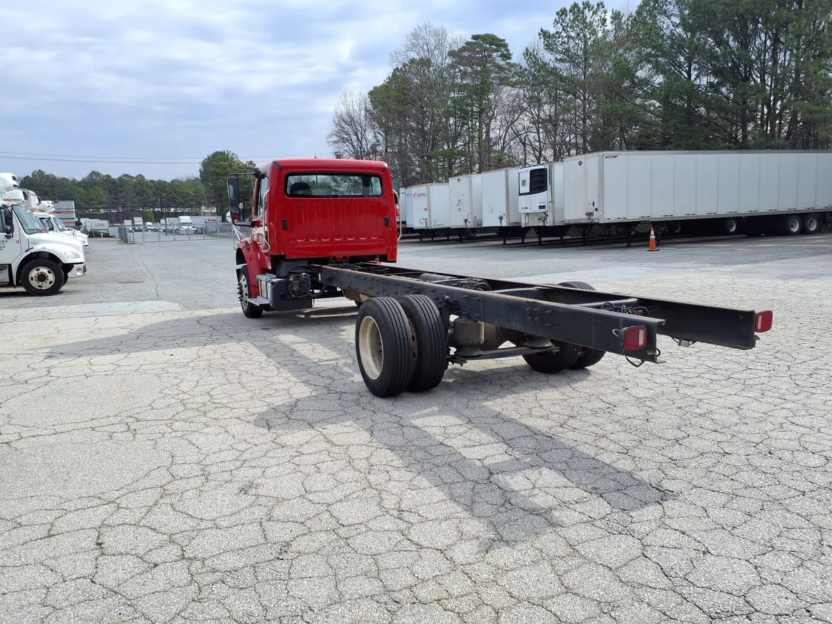 2019 Freightliner M2 106 in Doraville, GA — photo 6