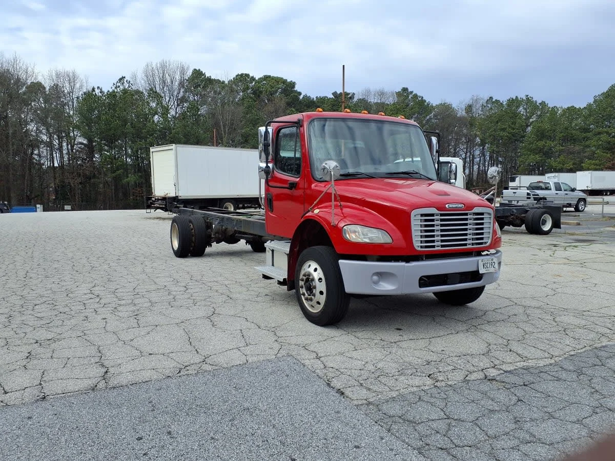 2019 Freightliner M2 106 in Doraville, GA