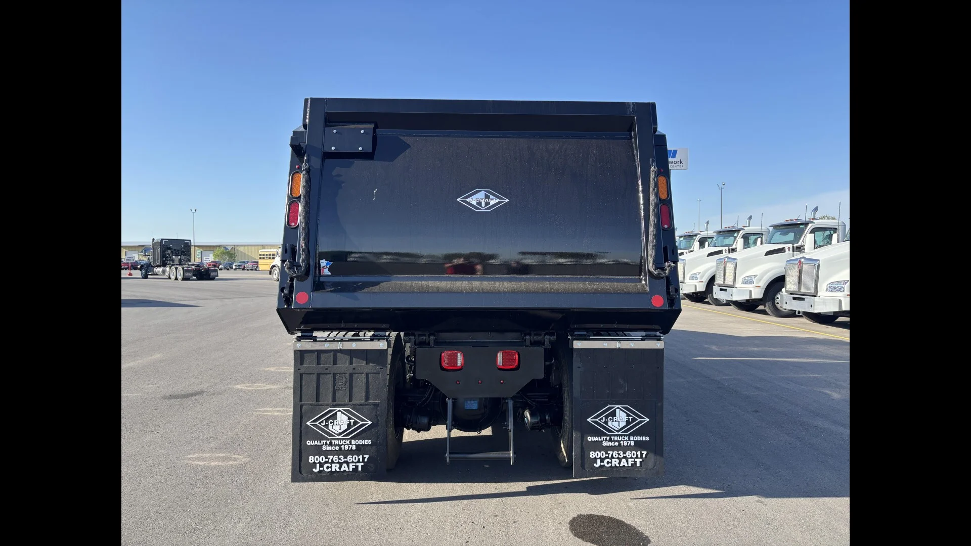 2026 Kenworth T880 in Fargo — photo 4