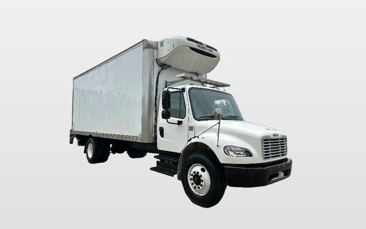 2019 Freightliner M2 106 - image 1