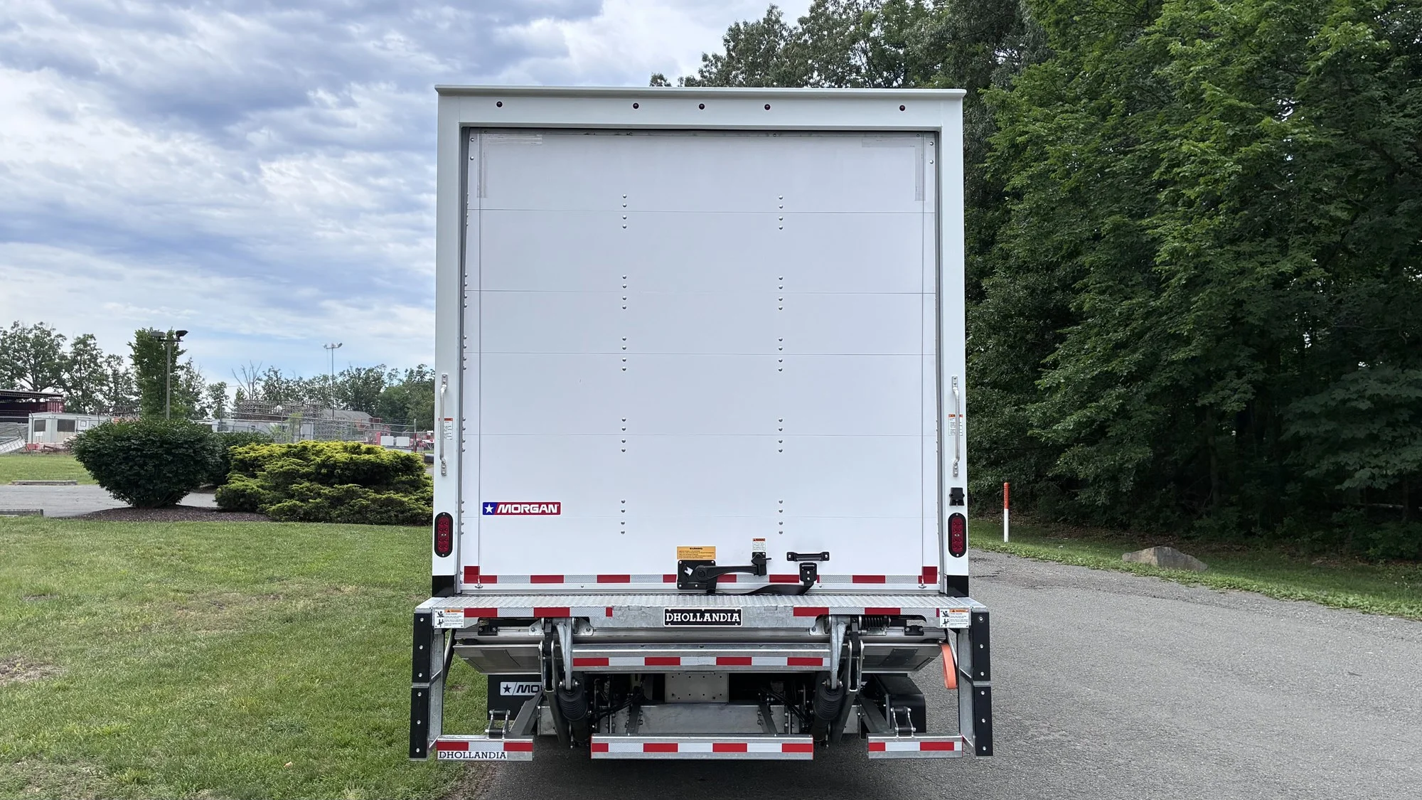 2026 Isuzu in Manassas, VA — photo 4