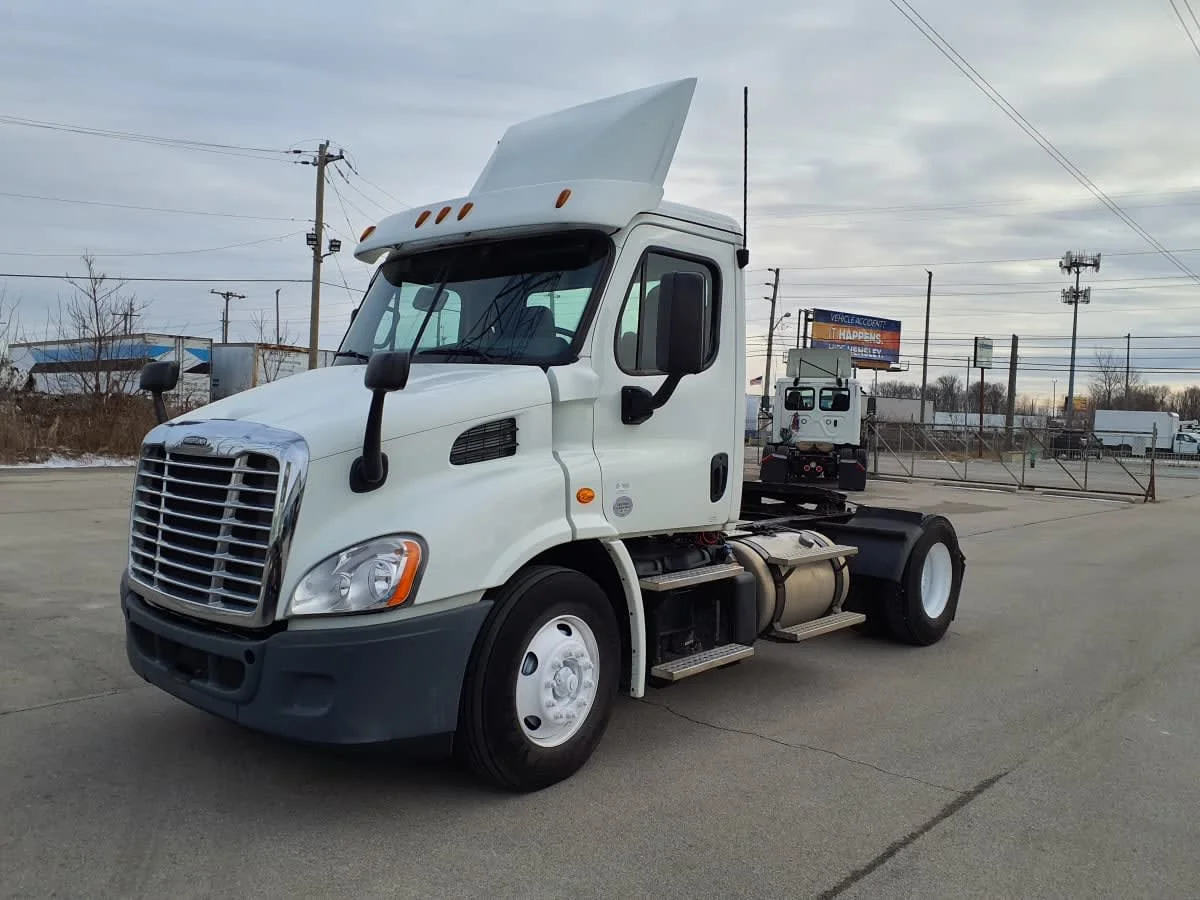2019 Freightliner Cascadia in Indianapolis, IN