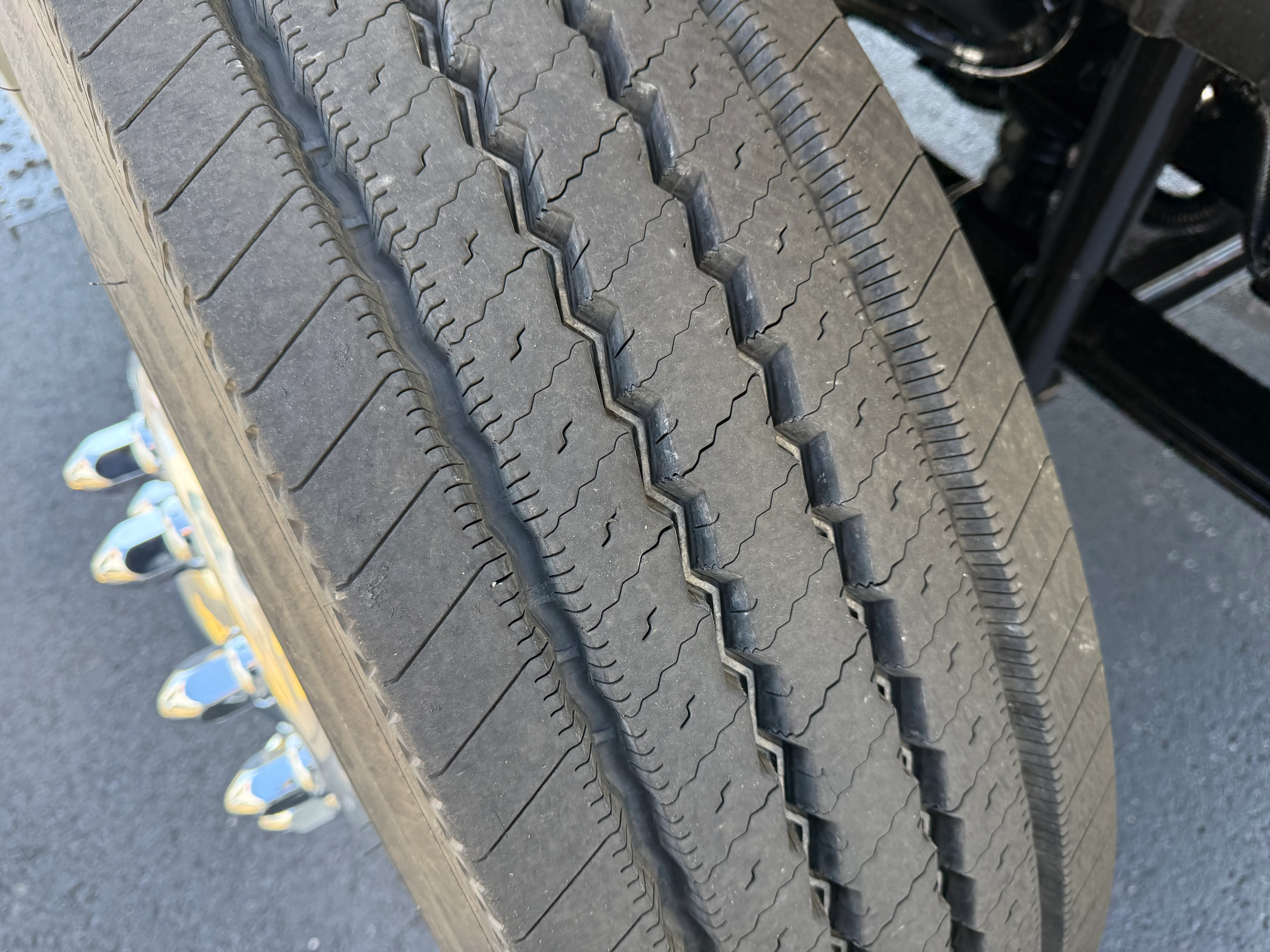 2019 International 4300 - image 10