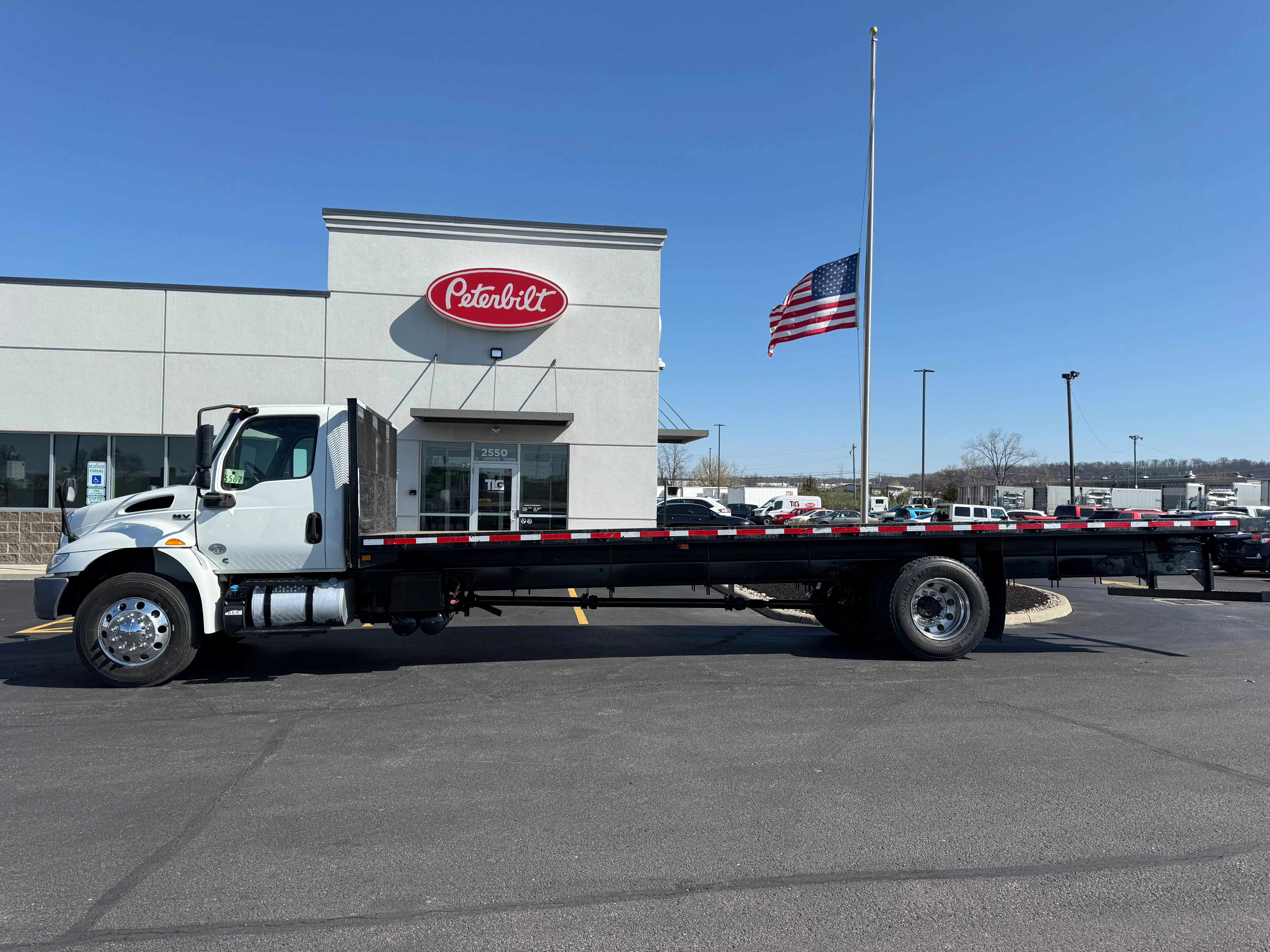 2019 International 4300 - image 2