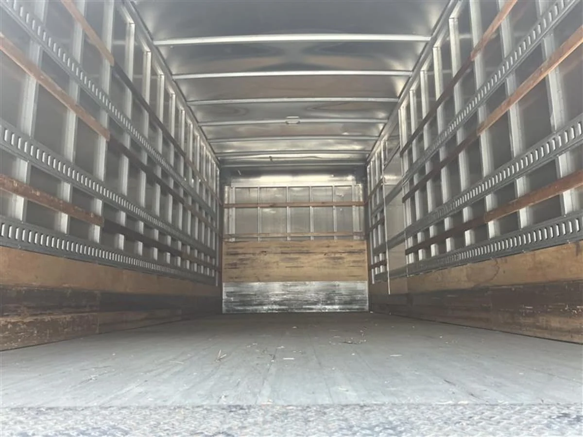 2020 Freightliner M2 106 in Beltsville, MD — photo 8