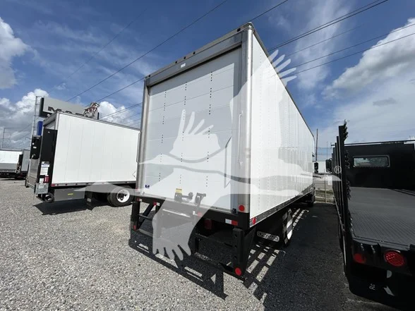 2025 Hino L6 in Saint Rose, LA — photo 5