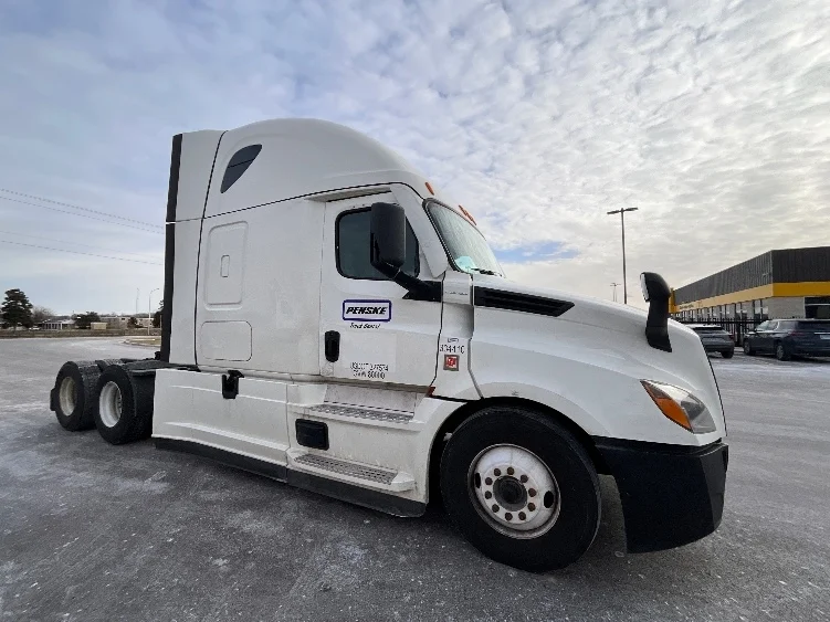 2021 Freightliner Cascadia