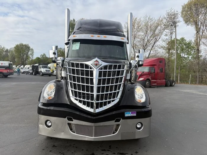 2023 International LoneStar — photo 4