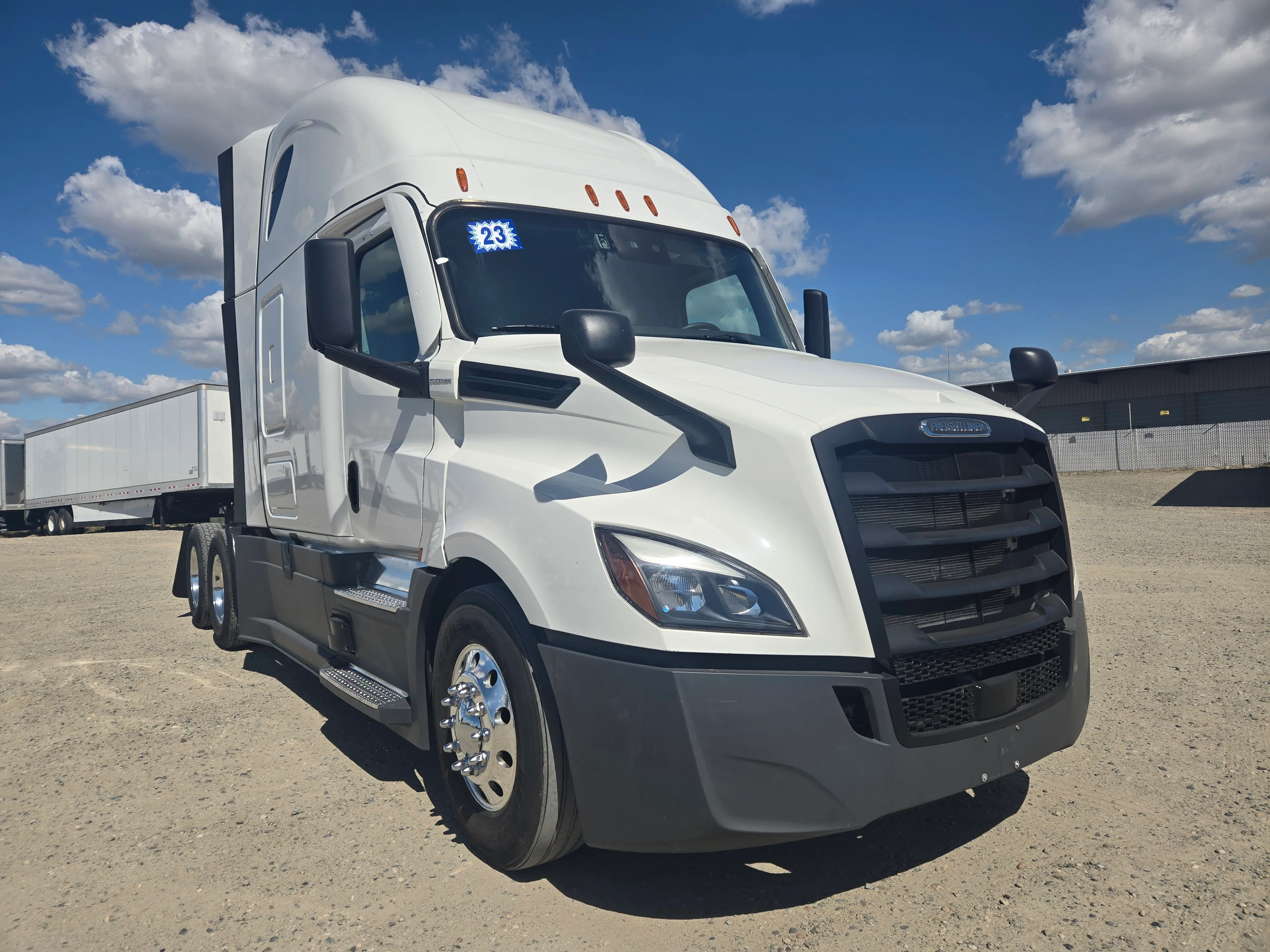 2023 Freightliner Cascadia in French Camp, CA — photo 3