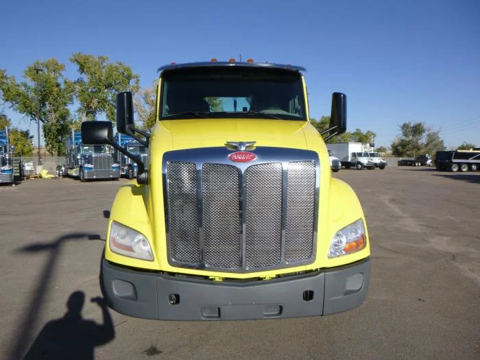 2021 Peterbilt 579 in Grand Island, NE — photo 4