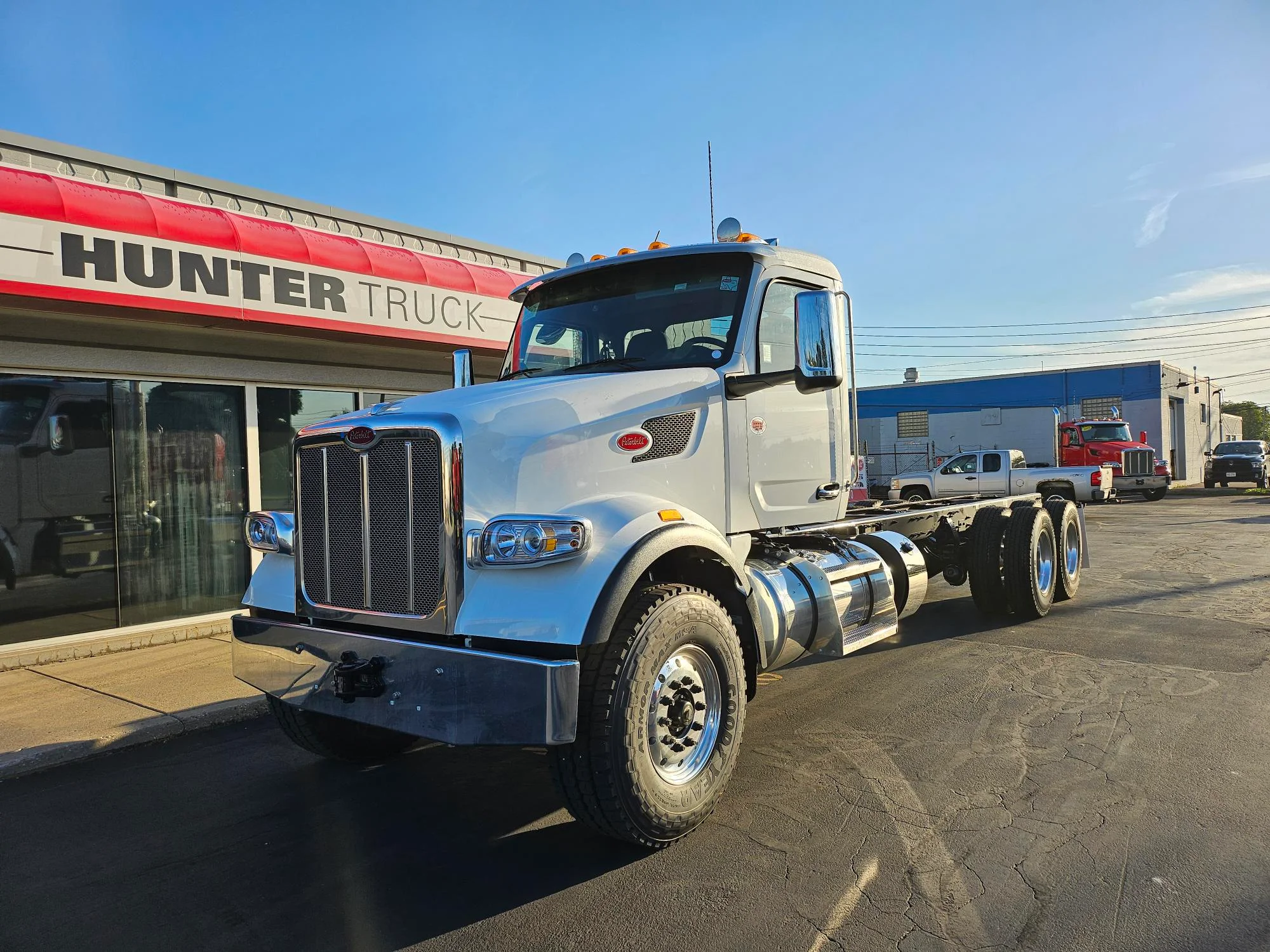 2025 Peterbilt 567 in BUFFALO, NY