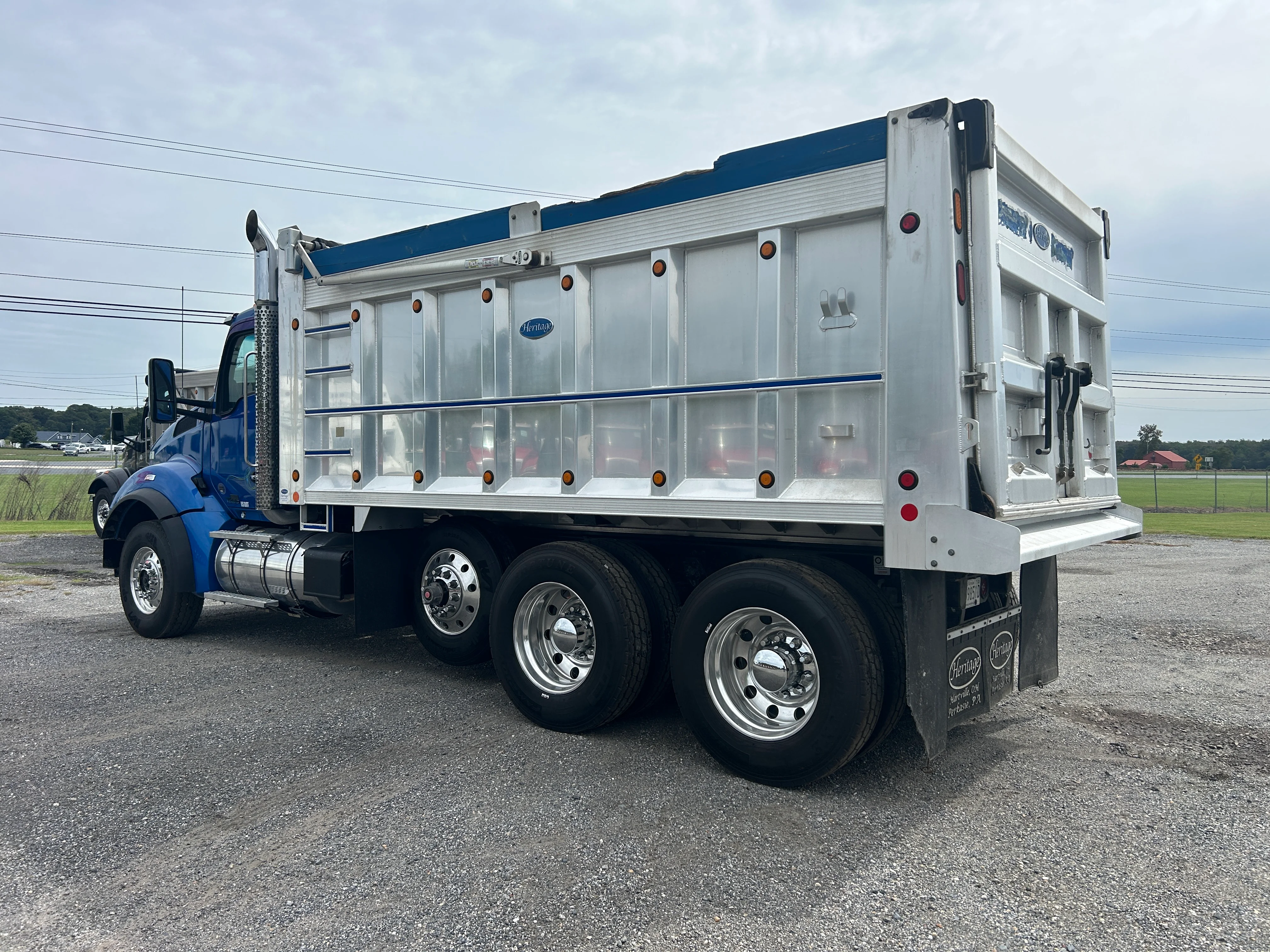 2021 Kenworth T880 in Landover, MD — photo 12