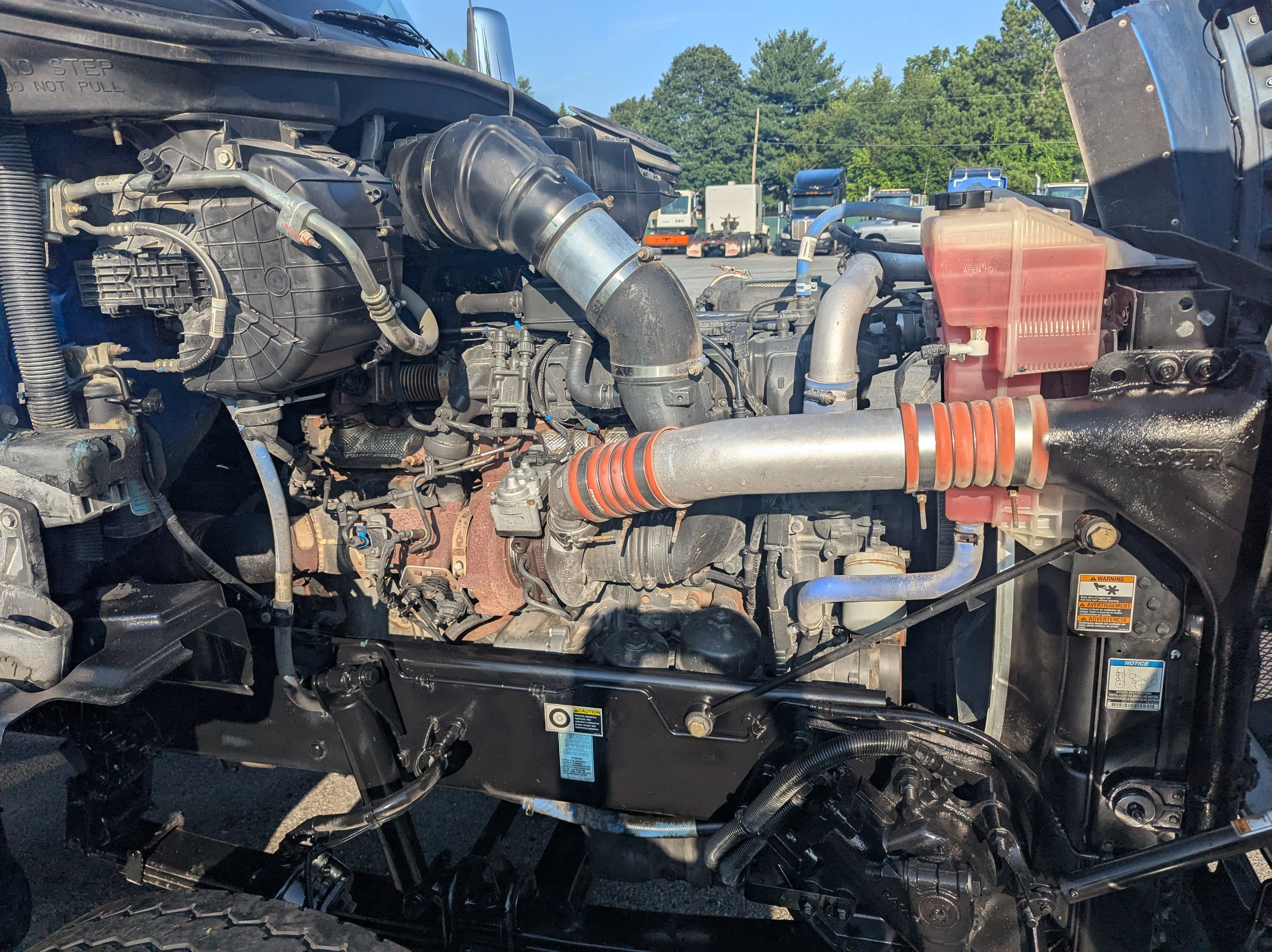 2021 Kenworth T880 in Landover, MD — photo 11