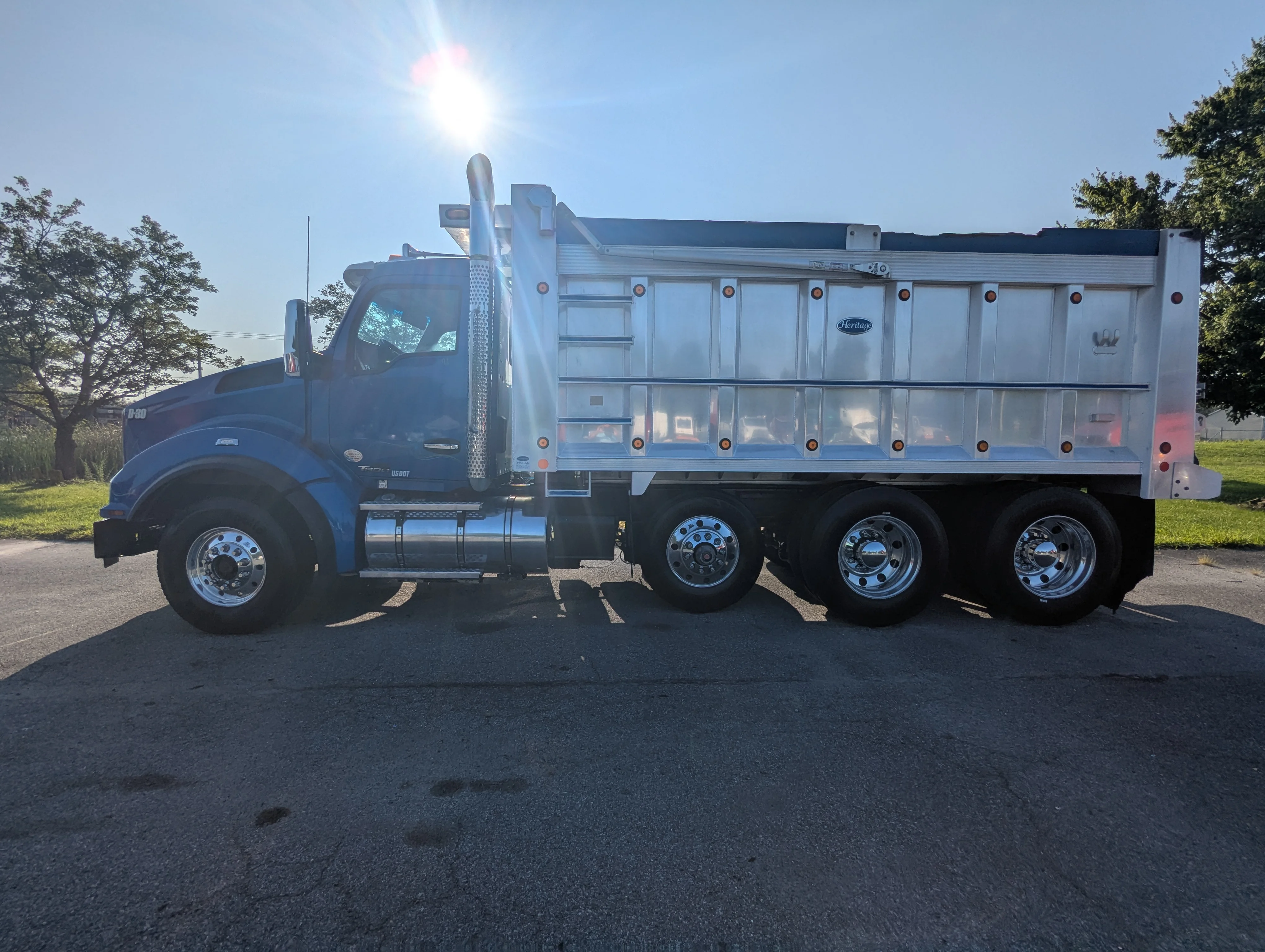 2021 Kenworth T880 in Landover, MD — photo 14