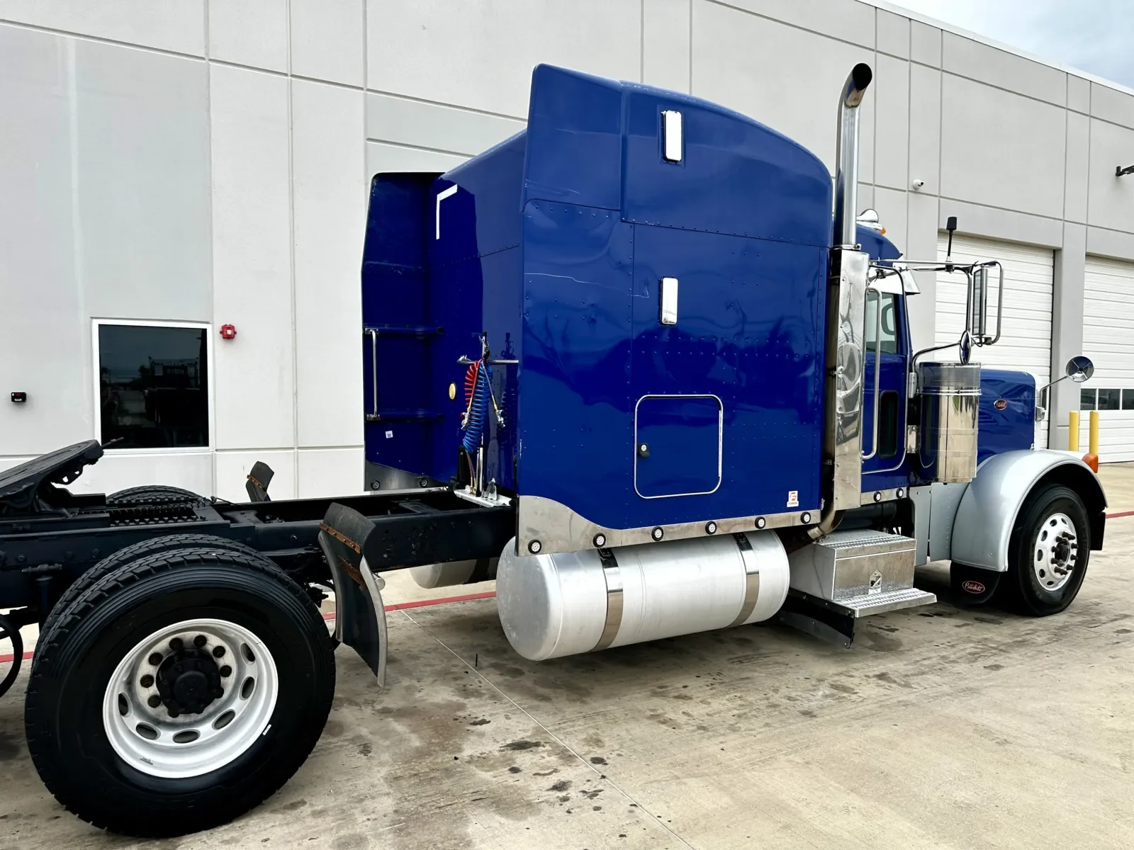 2006 Peterbilt 379 in Hutchins, TX — photo 7