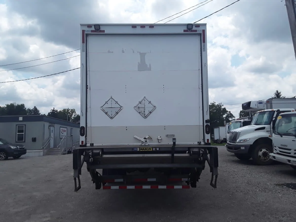 2023 Freightliner M2 106 in Pittsburgh, PA — photo 5
