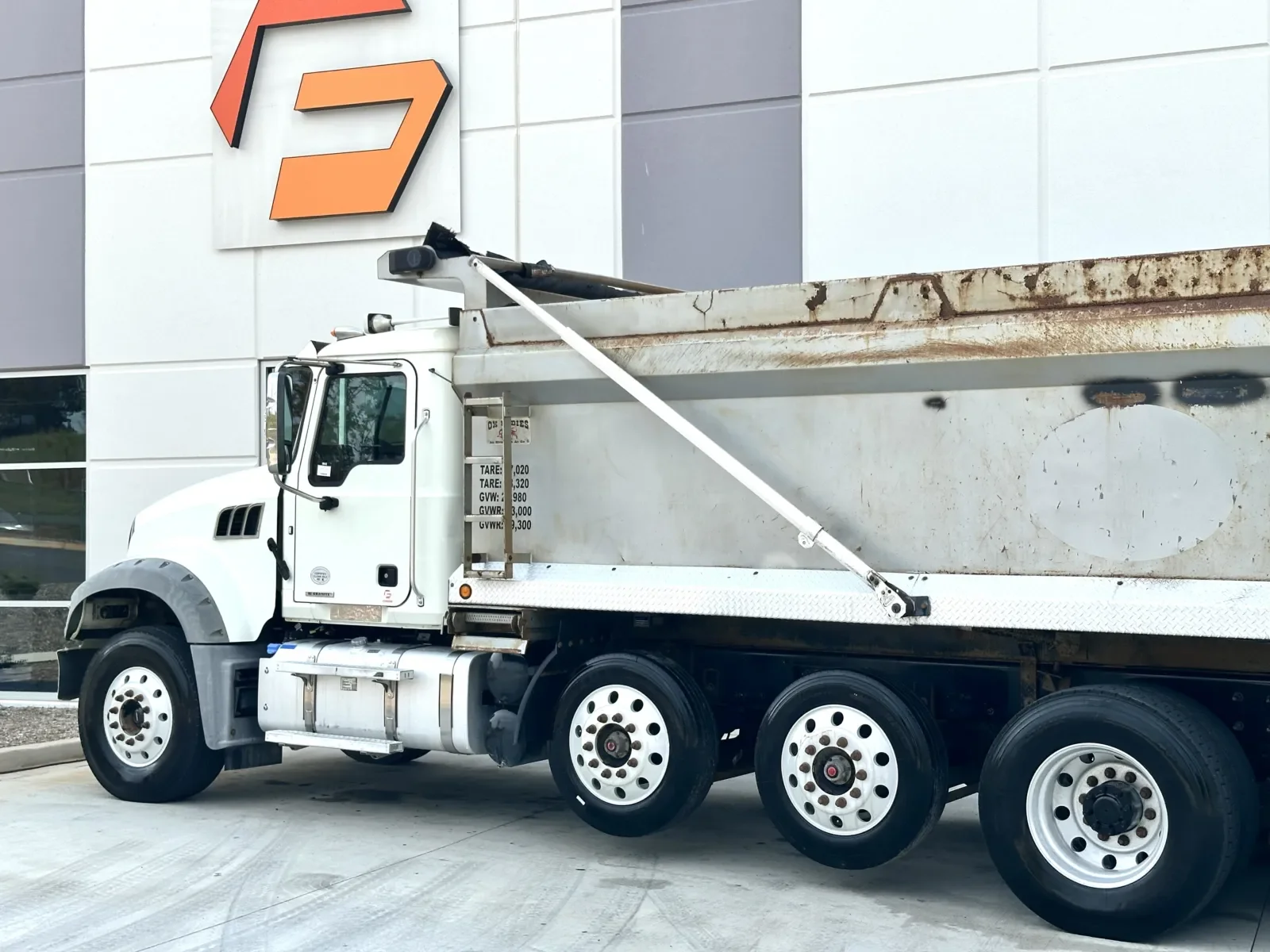 2020 Mack Granite in Greer, SC — photo 9