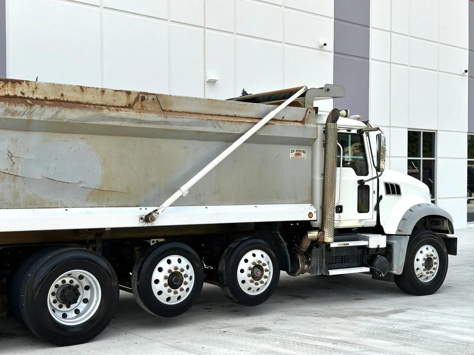 2020 Mack Granite in Greer, SC — photo 8