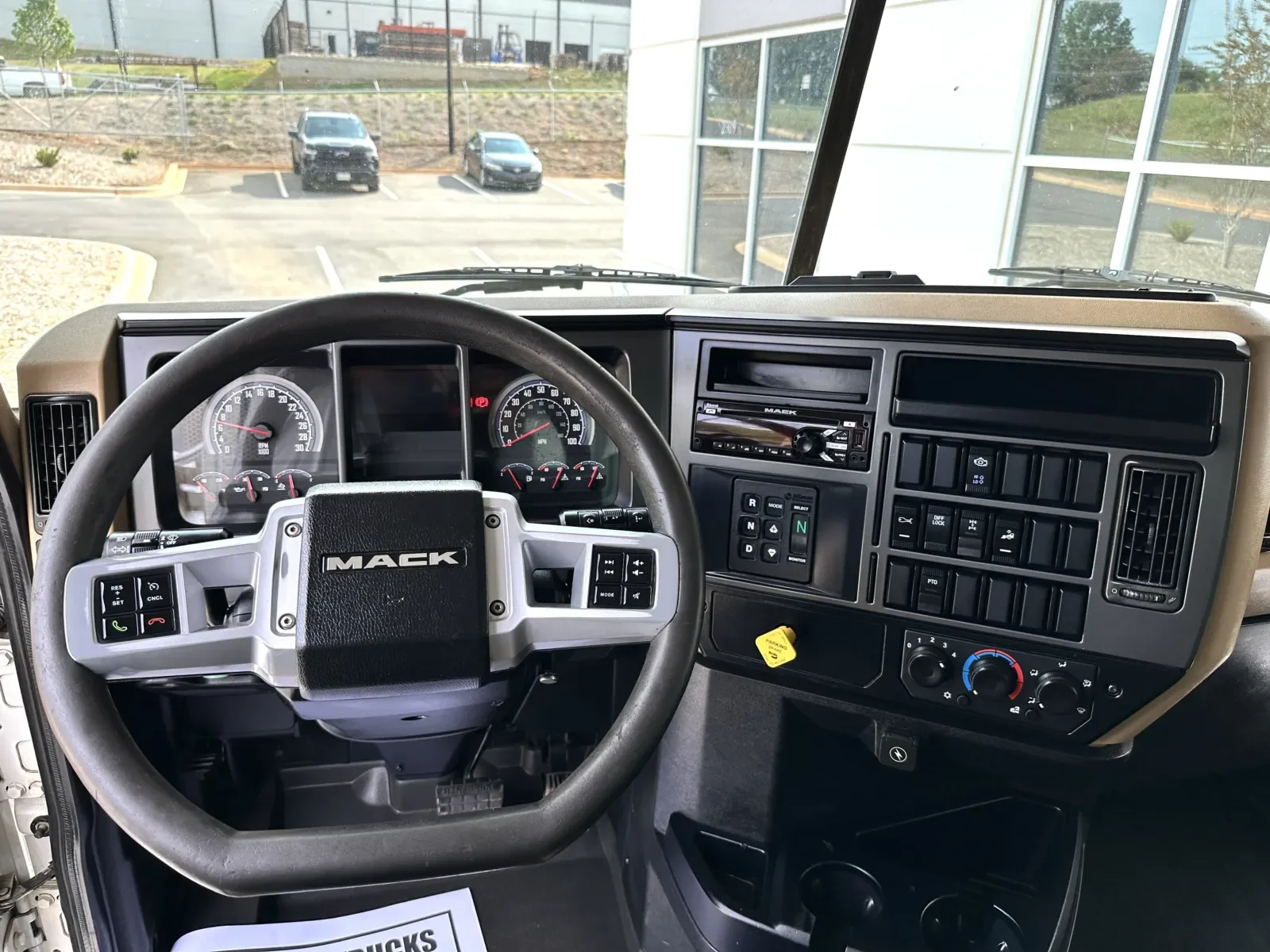 2020 Mack Granite in Greer, SC — photo 17