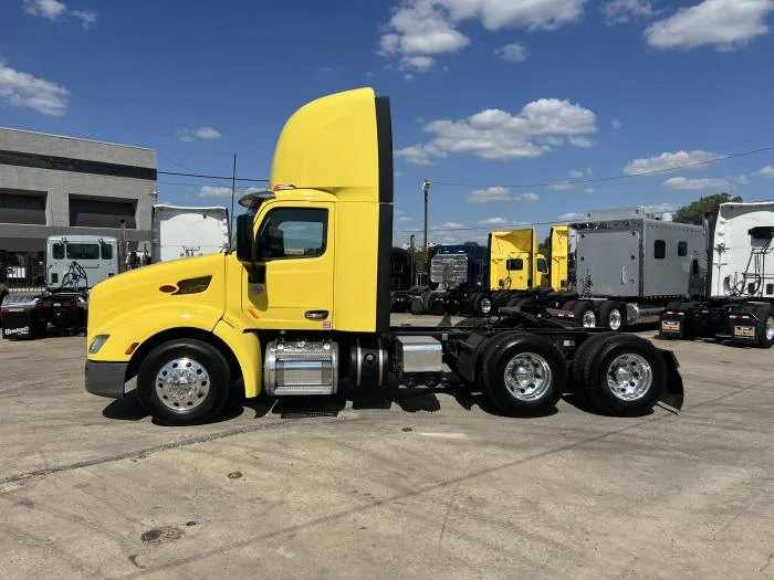 2021 Peterbilt 579 - image 33