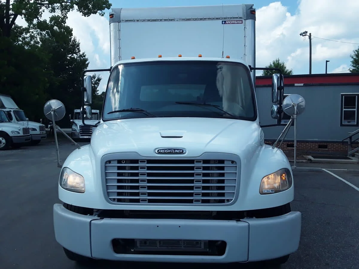 2019 Freightliner M2 106 in Charlotte, NC — photo 2