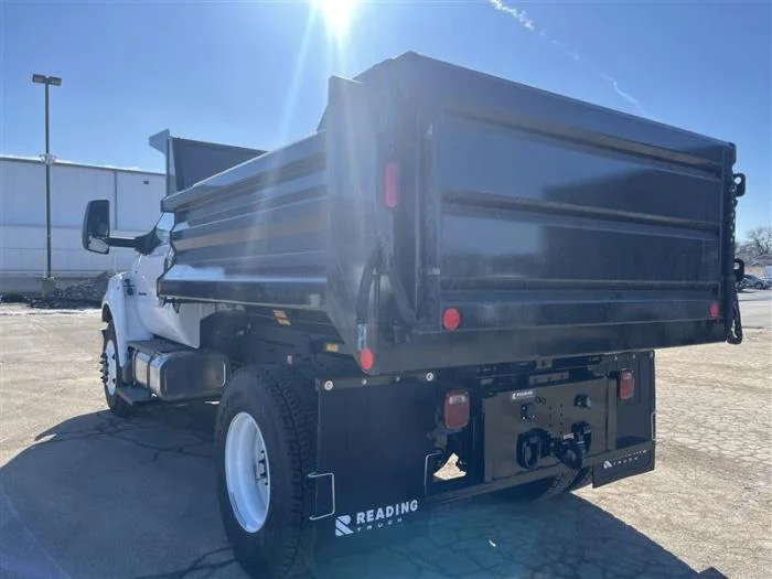 2026 Ford F-750 in Chicago, IL — photo 5